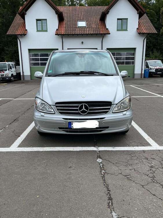 Mercedes-Benz Viano 277.228 km 12.000 € Karlsruhe 76227