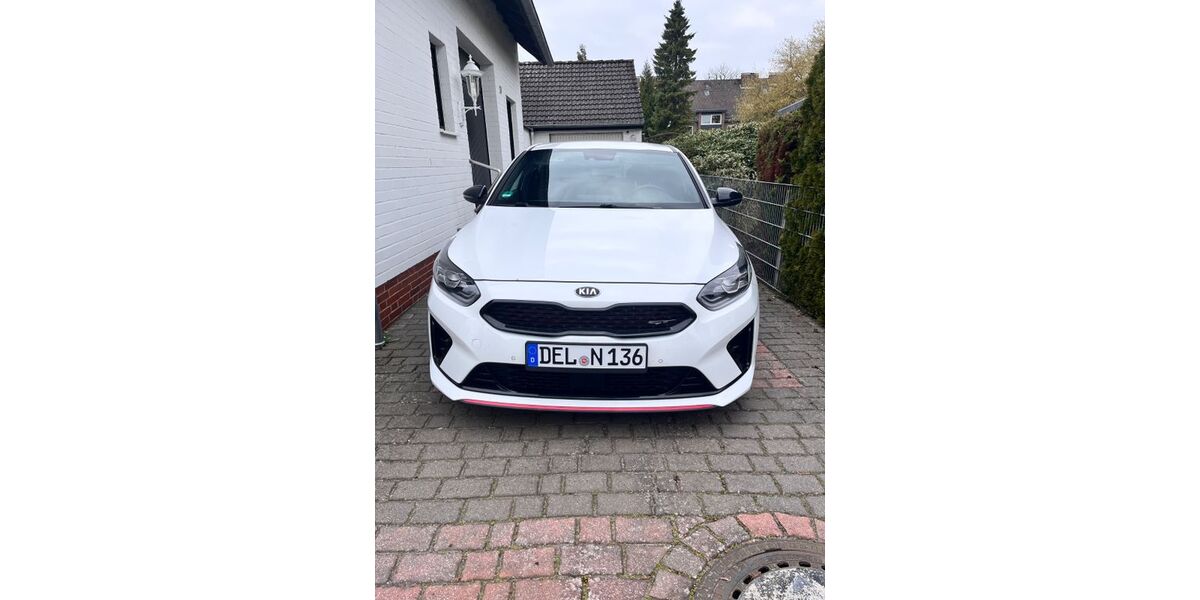 Kia pro ceed / ProCeed 85.000 km 18.950 &euro; Delmenhorst 27755