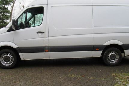 Mercedes-Benz Sprinter 220.000 km 14.980 € Gröbern bei Meissen 01689