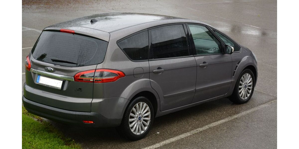 Ford S-Max 171.141 km 9.100 &euro; Bruckmühl 83052