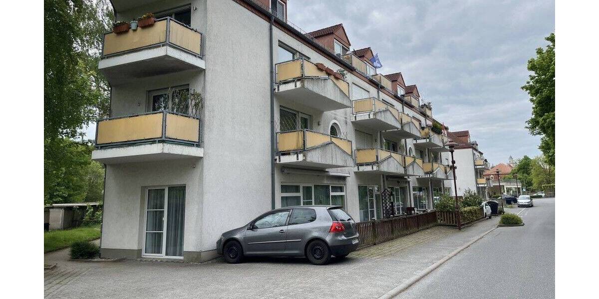 Etagenwohnung Bischofswerda - 3 Zimmer, 95 m&sup2;, 620&euro; | Angebot:26863437