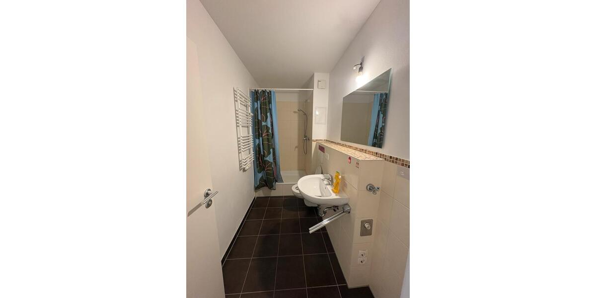 Erdgeschoßwohnung Dresden Altstadt - 2 Zimmer, 35 m&sup2;, 517&euro; | Angebot:25510918