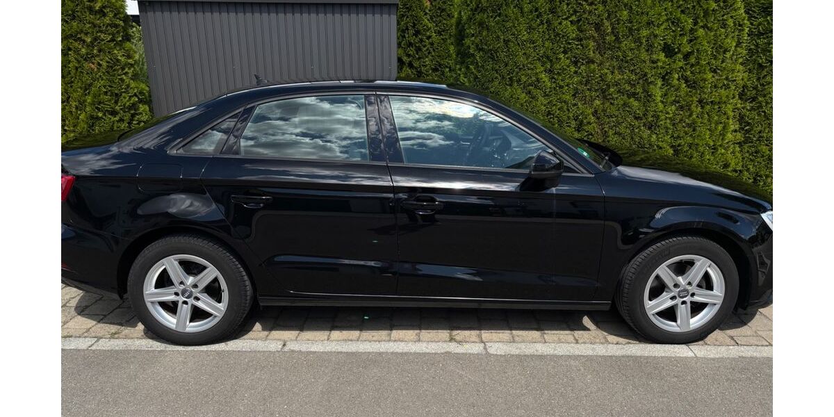 Audi A3 127.000 km 14.000 &euro; Achstetten 88480
