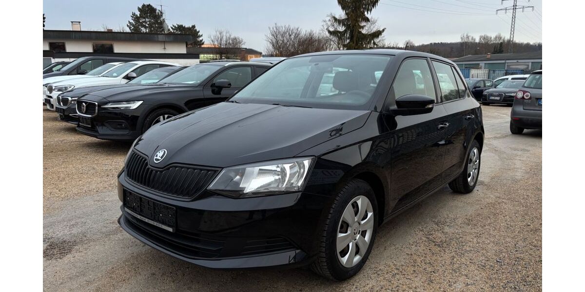 Skoda Fabia 44.598 km 9.990 &euro; Magstadt 71106