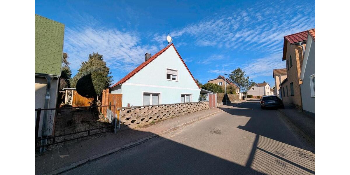 Einfamilienhaus Biederitz - 3 Zimmer, 82 m&sup2;, 750&euro; | Angebot:25419662