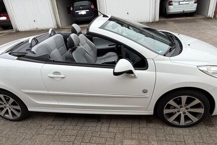 Peugeot 207 154.000 km 5.900 &euro; Ibbenbüren 49479