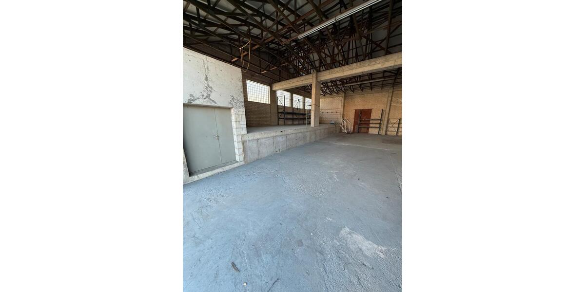 Gewerbeobjekt Hainburg - 750&euro; | Angebot:25843750