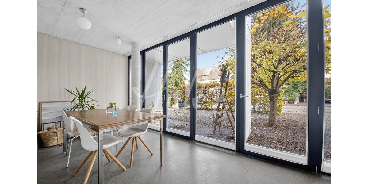 Modernes Architektenhaus mit großer Dachterrasse – stilvolles Wohnen - FR-St. Georgen 4 zimmer
