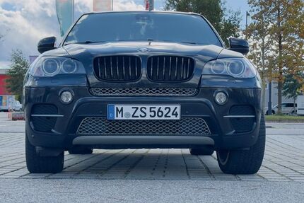 BMW X5 261.000 km 13.700 &euro; München 81475
