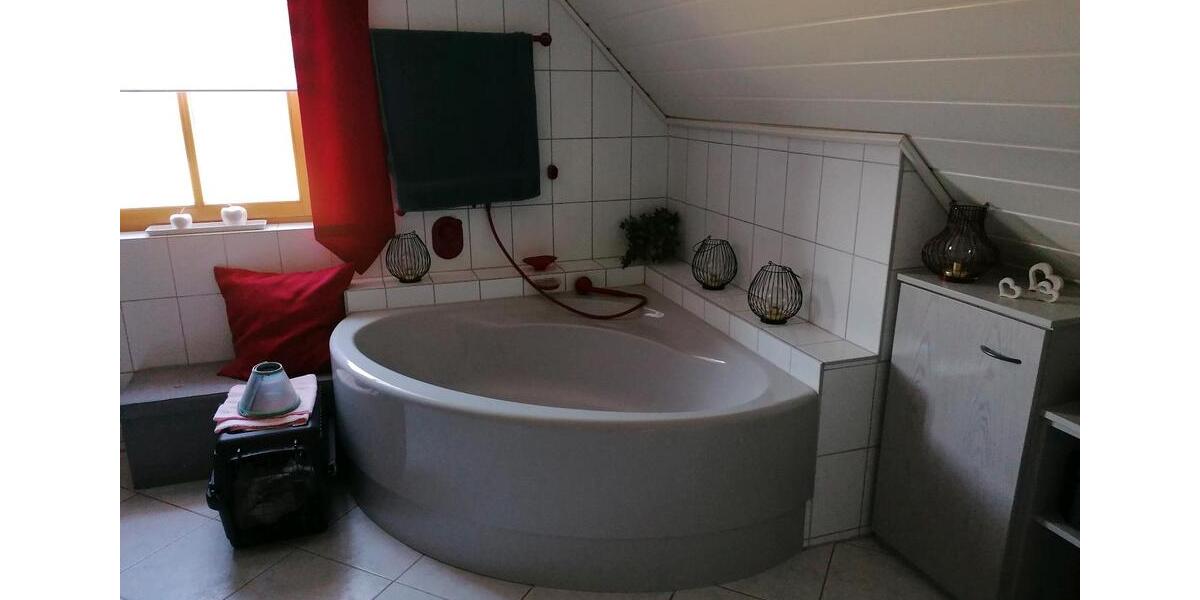 Einfamilienhaus Marktrodach - 5 Zimmer, 158 m&sup2;, 450.000&euro; | Angebot:26960834