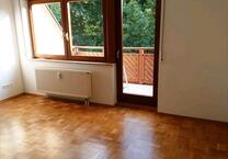 Helle 1-Zimmer Wohnung mit Loggia in Baden-Baden – Teilmöbliert mit Küche & Waschmaschine
