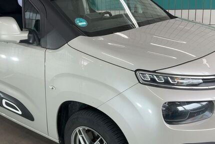 Citroen Berlingo 153.244 km 9.900 &euro; Darmstadt 64283