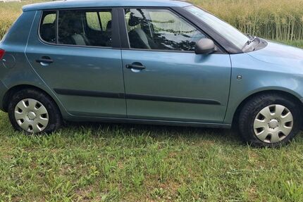 Skoda Fabia 242.000 km 1.390 &euro; Karsbach 97783