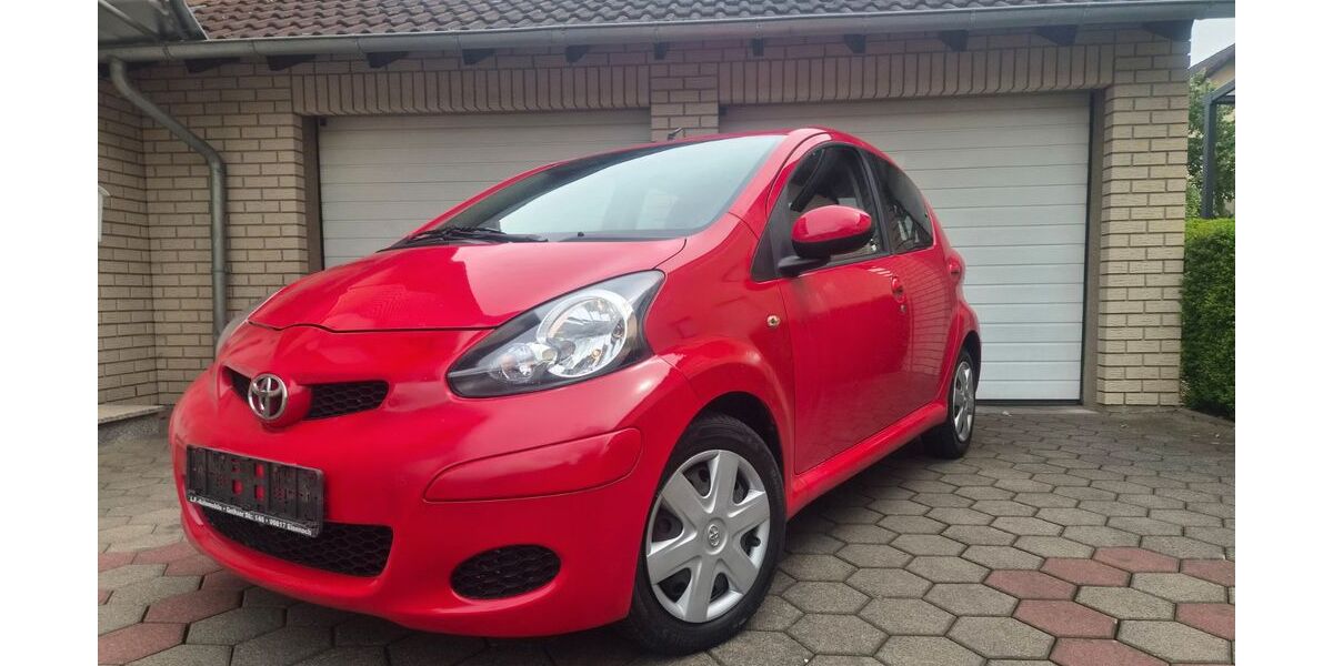 Toyota Aygo (X) 116.722 km 2.300 &euro; Bad arolsen 34454