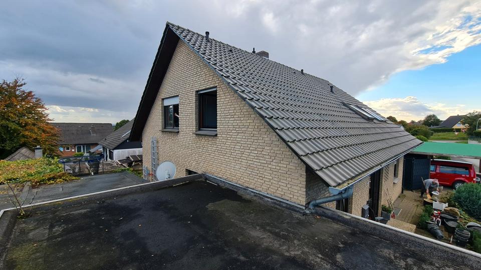 Einfamilienhaus Hüllhorst - 8 Zimmer, 216 m&sup2;, 290.000&euro; | Angebot:27006902
