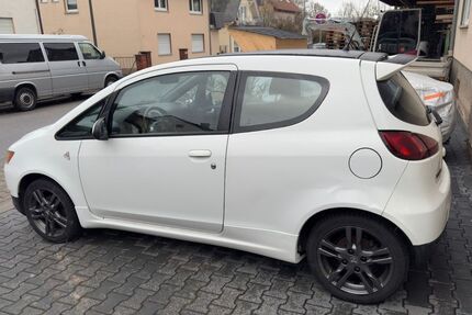 Mitsubishi Colt 163.988 km 2.299 &euro; Eltville am Rhein 65347