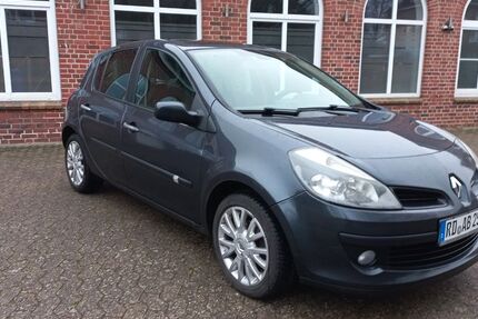 Renault Clio 178.567 km 3.450 &euro; Neuwittenbek 24214