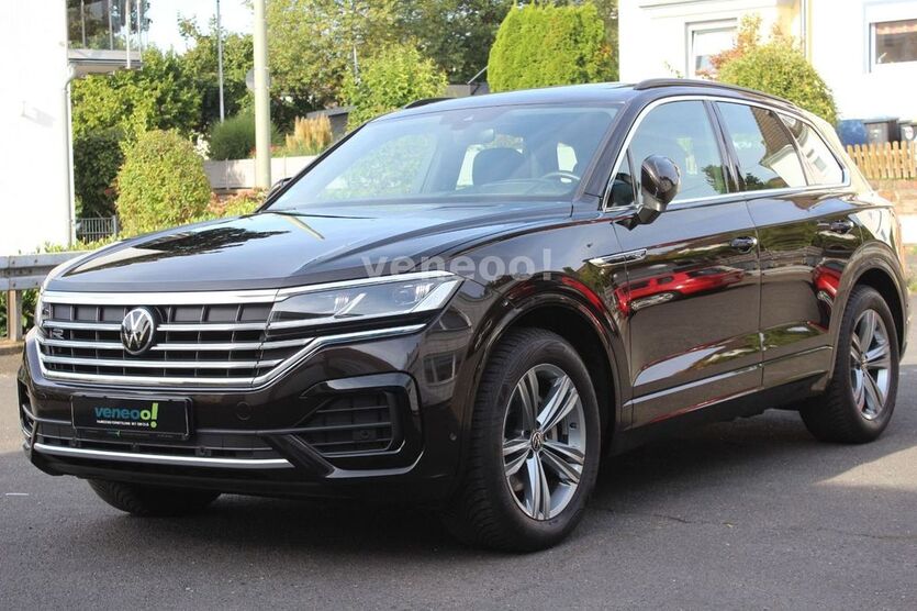 VW Touareg 42.700 km 57.999 € Siegen 57074