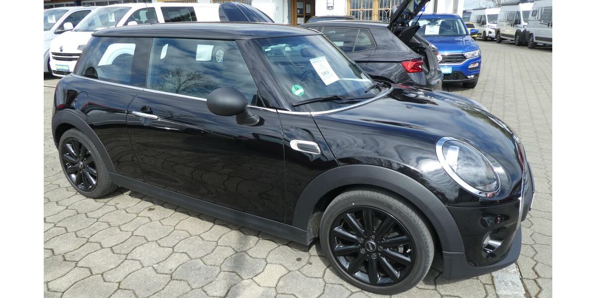 Mini ONE 53.426 km 12.990 &euro; Oderding 82398