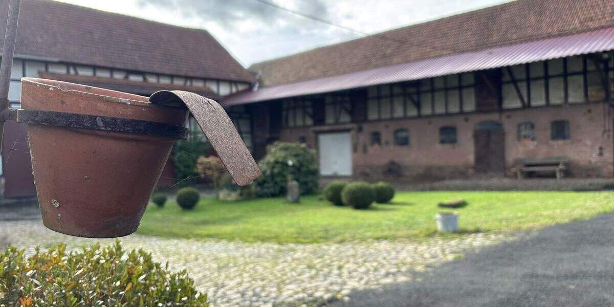 Einfamilienhaus Lahntal / Sterzhausen Sterzhausen - 7 Zimmer, 180 m&sup2;, 439.000&euro; | Angebot:25689226