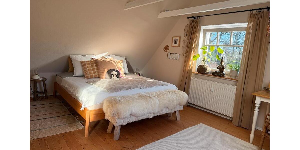 Dachgeschoßwohnung Ganderkesee - 3 Zimmer, 100 m&sup2;, 920&euro; | Angebot:25929340