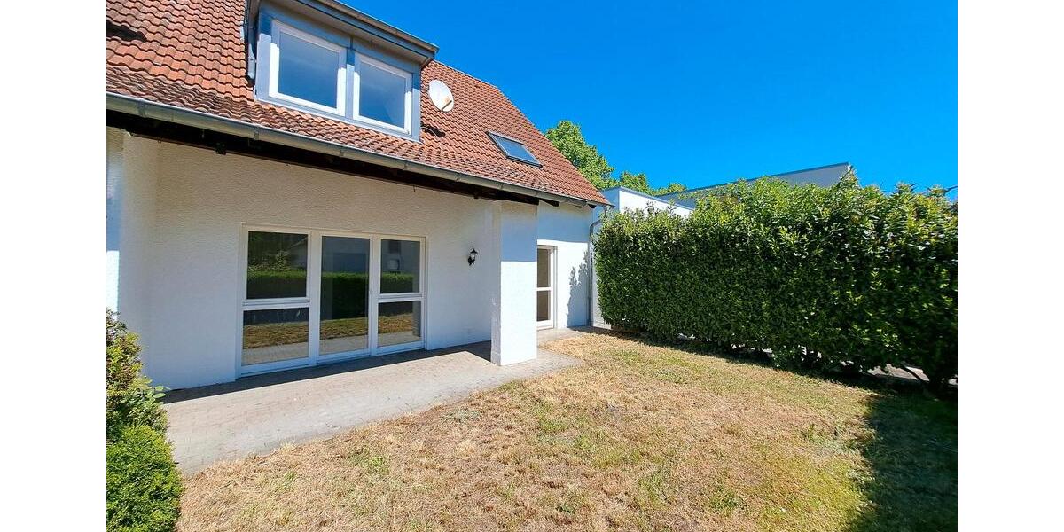 Bungalow Landau in der Pfalz - 8 Zimmer, 219 m&sup2;, 2.750&euro; | Angebot:26445773