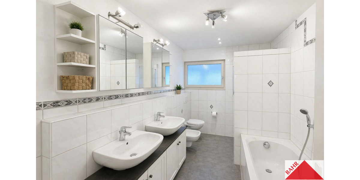 Einfamilienhaus Herrenberg - 6.5 Zimmer, 210 m&sup2;, 1.790&euro; | Angebot:26323516