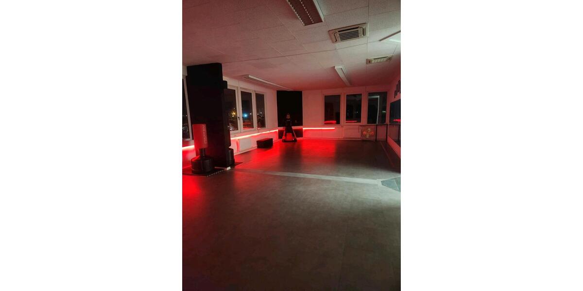 Gewerbeobjekt Flörsheim am Main - 35&euro; | Angebot:25180358