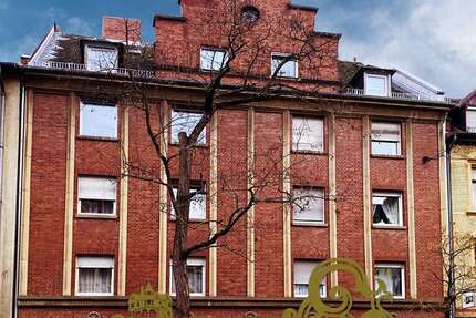 Wohnung Wiesbaden Biebrich - 2 Zimmer, 68 m&sup2;, 175.000&euro; | Angebot:27030112