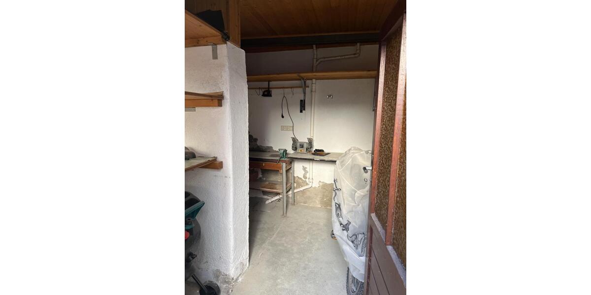 Reihenhaus Lunzenau - 4 Zimmer, 147 m&sup2;, 85.000&euro; | Angebot:26150371