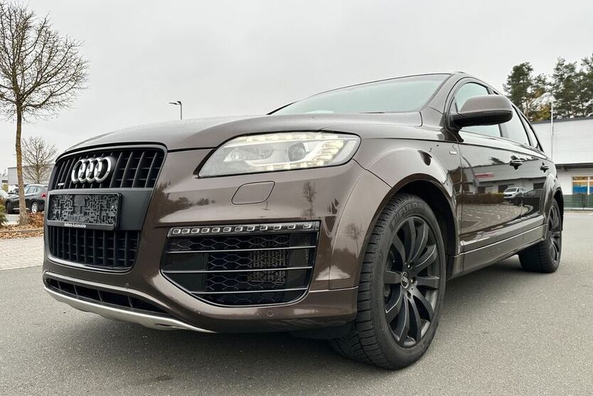 Q7