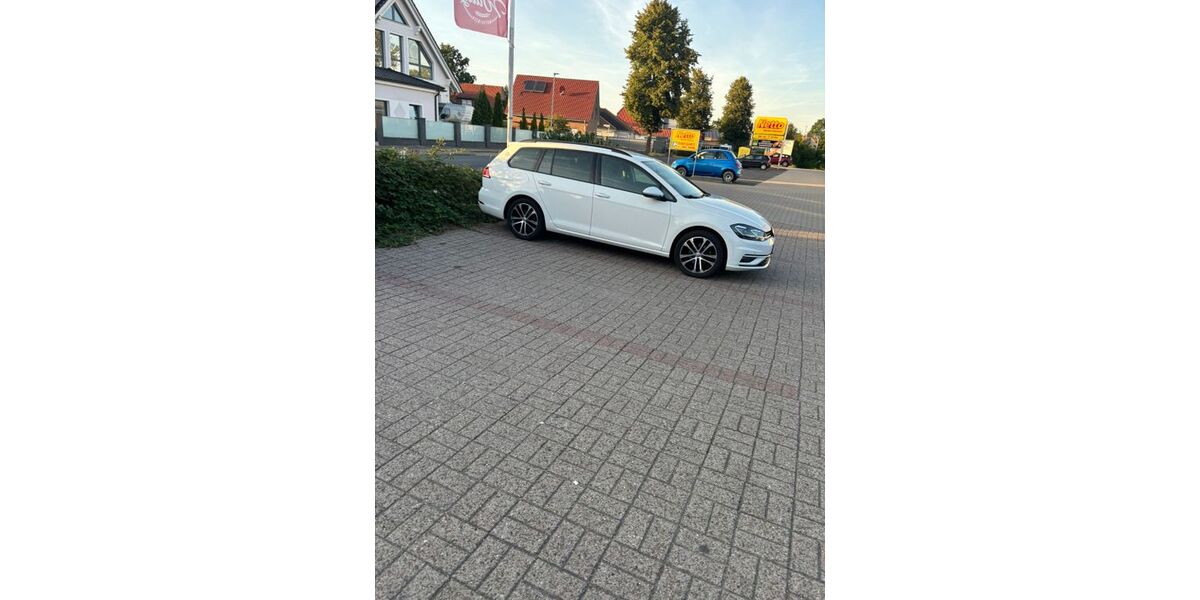 VW Golf 97.000 km 18.999 &euro; Celle 29227