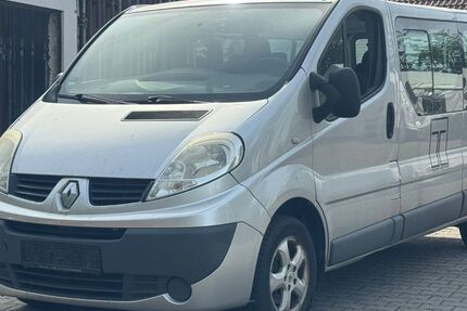 Renault Trafic 252.306 km 7.900 &euro; Dieburg 64807