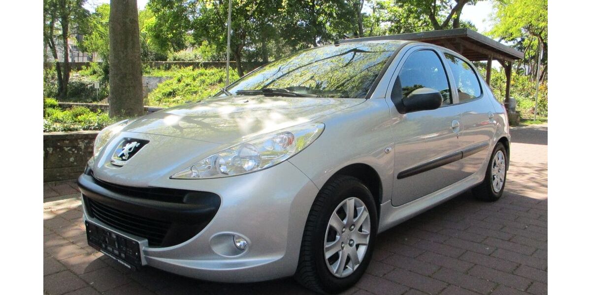 Peugeot 206 8.000 km 6.900 &euro; Bobenheim-Roxheim 67240