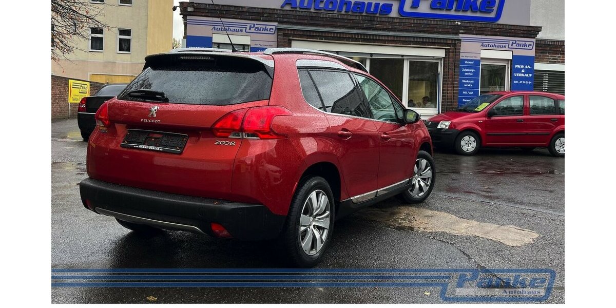 Peugeot 2008 Allure*Navi*PDC*SHZ*Ambiete*1-Hand*Tel. 98.291 km 8.480 &euro; Berlin 13187