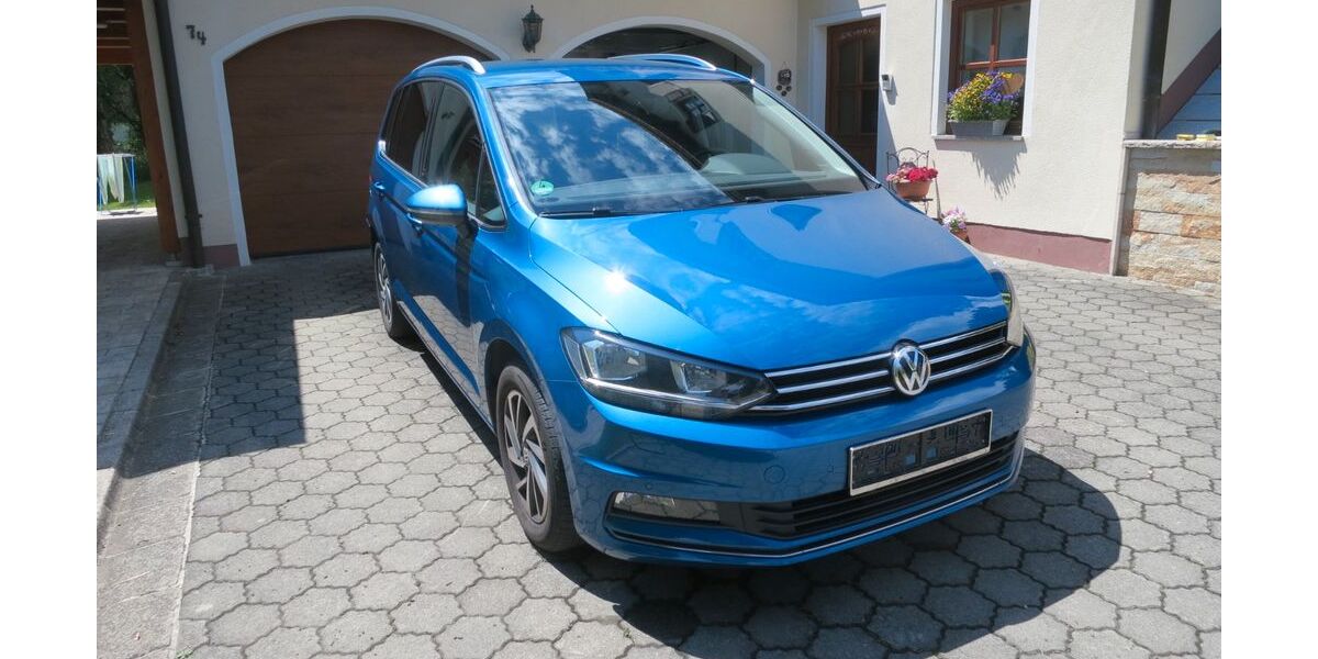 VW Touran 176.200 km 14.950 &euro; Schauenstein 95197