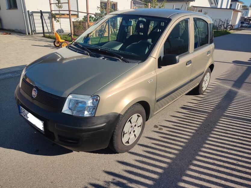 Fiat Panda 74.900 km 2.299 € Perach 84567