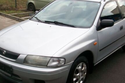 Mazda 323 117.200 km 1.900 &euro; Berlin 12347