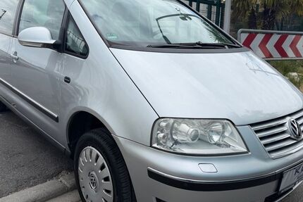 VW Sharan 272.000 km 3.900 &euro; Mannheim 68199