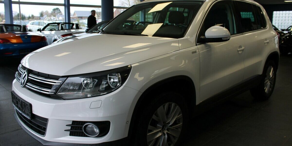 VW Tiguan 1.4 TSI BMT Life Panorama 121.251 km 10.780 &euro; Euskirchen 53881