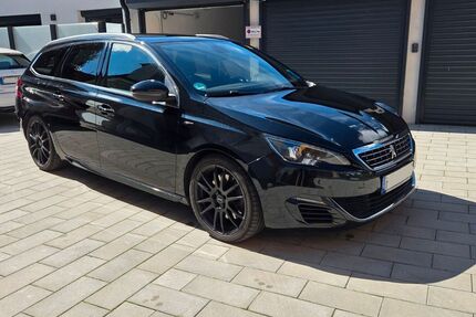Peugeot 308 153.000 km 8.300 € Augsburg 86154