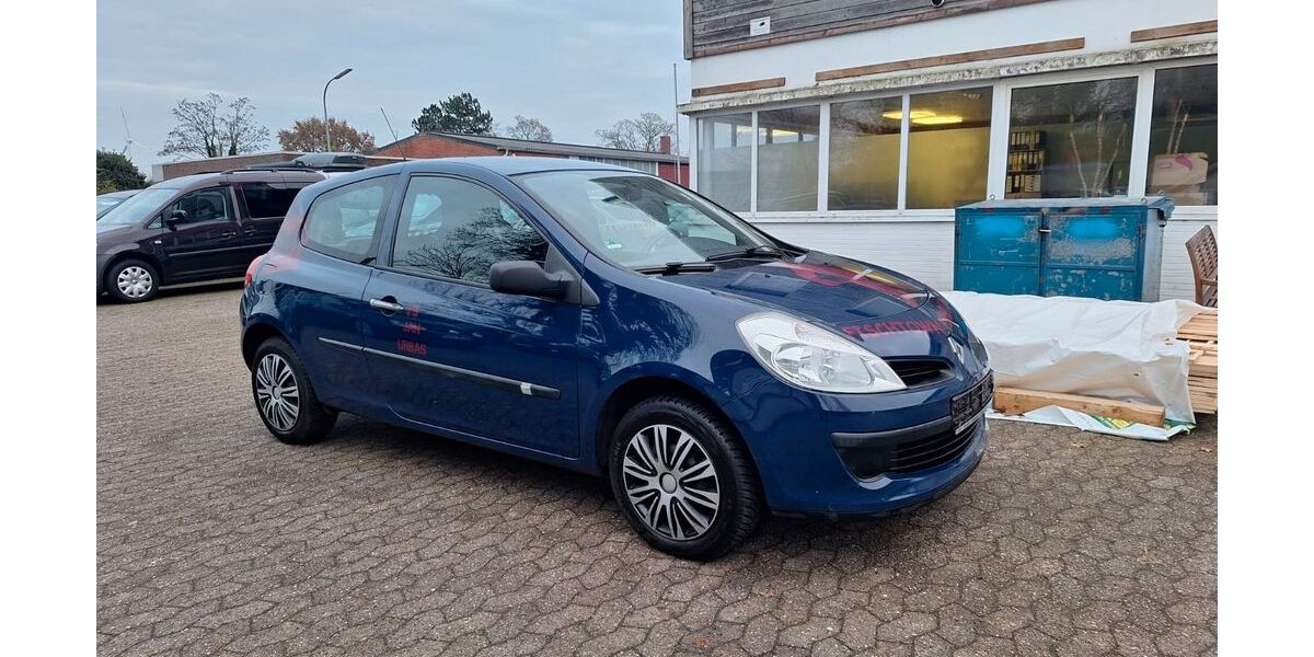 Renault Clio 190.000 km 1.999 &euro; Bremerhaven 27576