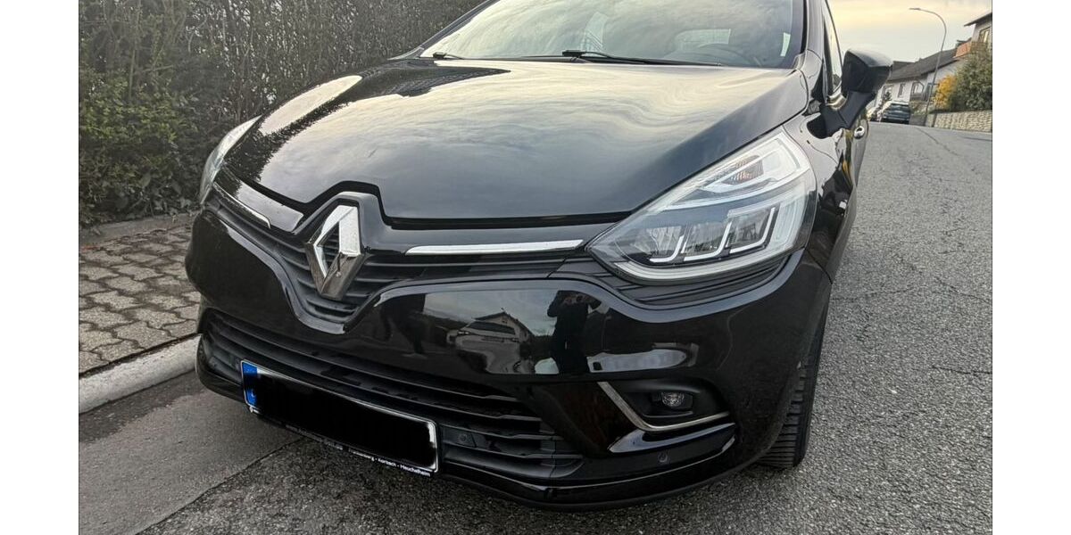 Renault Clio 93.000 km 8.000 &euro; Butzbach 35510