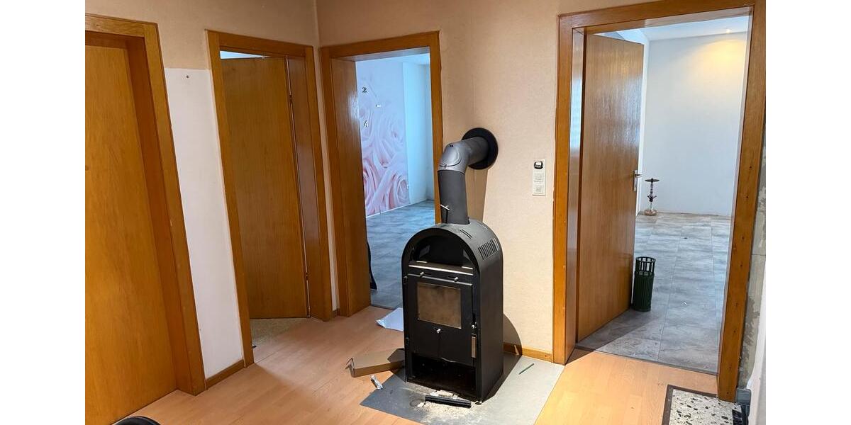 Einfamilienhaus Moringen - 5 Zimmer, 180 m&sup2;, 980&euro; | Angebot:25286187