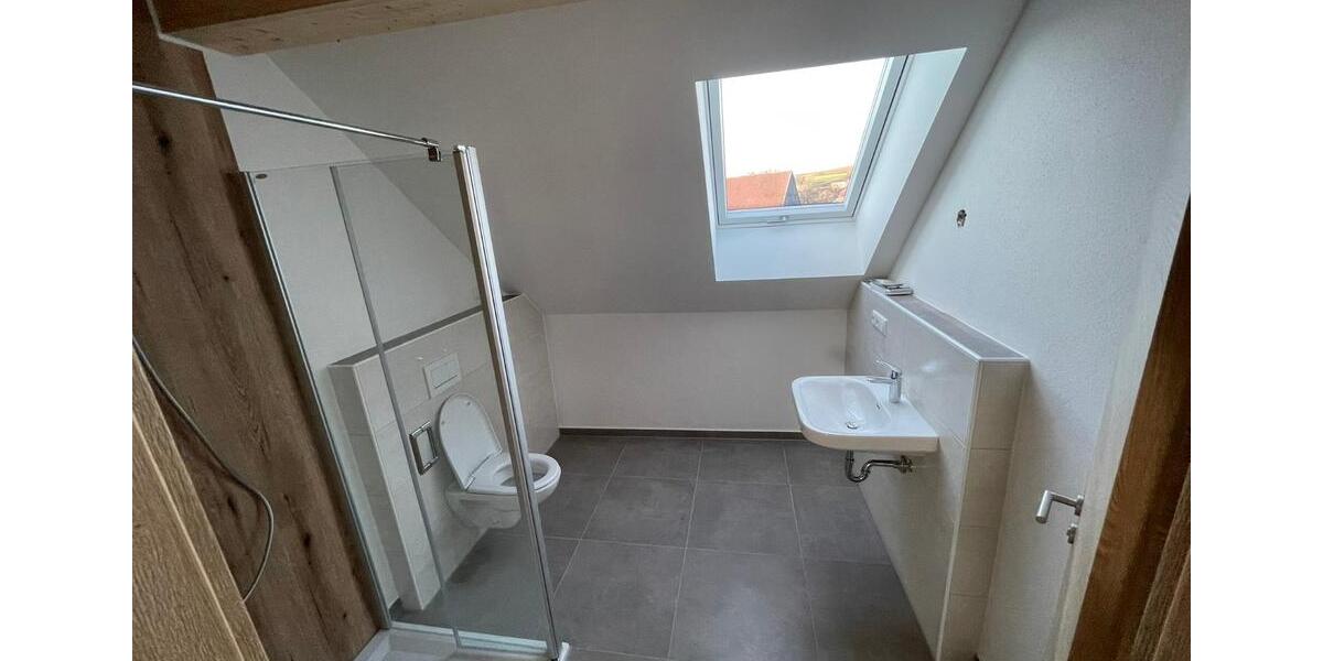 Etagenwohnung Neunburg vorm Wald - 1 Zimmer, 57 m&sup2;, 10&euro; | Angebot:25230846