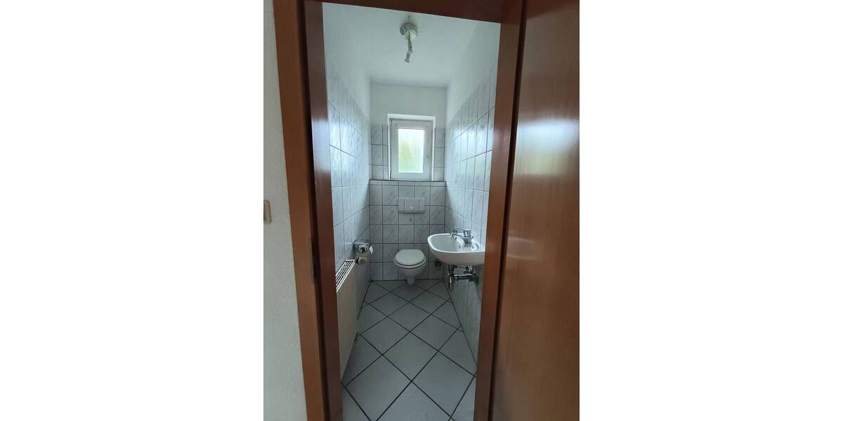 Doppelhaushälfte Zetel - 3 Zimmer, 97 m&sup2;, 750&euro; | Angebot:26833560