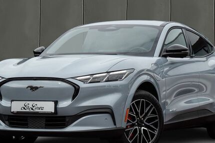 Ford Mustang Mach-E 4.500 km 52.950 &euro; Düren 52349