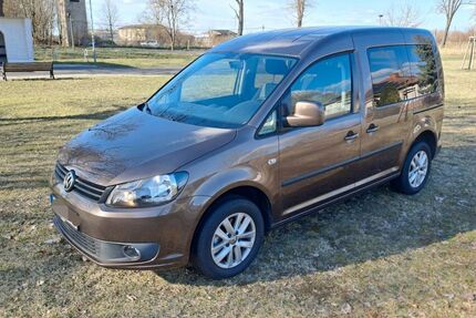 VW Caddy 228.200 km 7.400 &euro; Nauen 14641