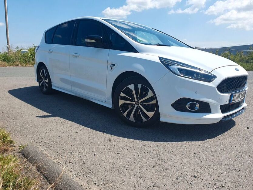 S-Max