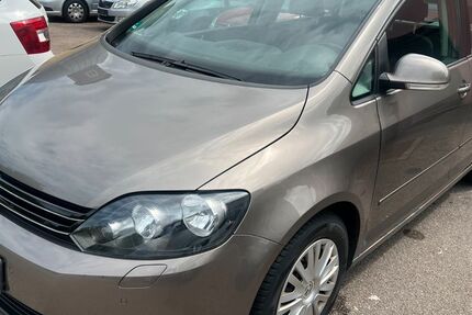VW Golf 245.000 km 1.650 &euro; Regensburg 93055